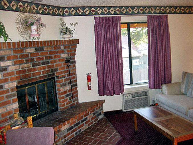 Comfort Inn & Suites Pinetop Show Low Lakeside Экстерьер фото